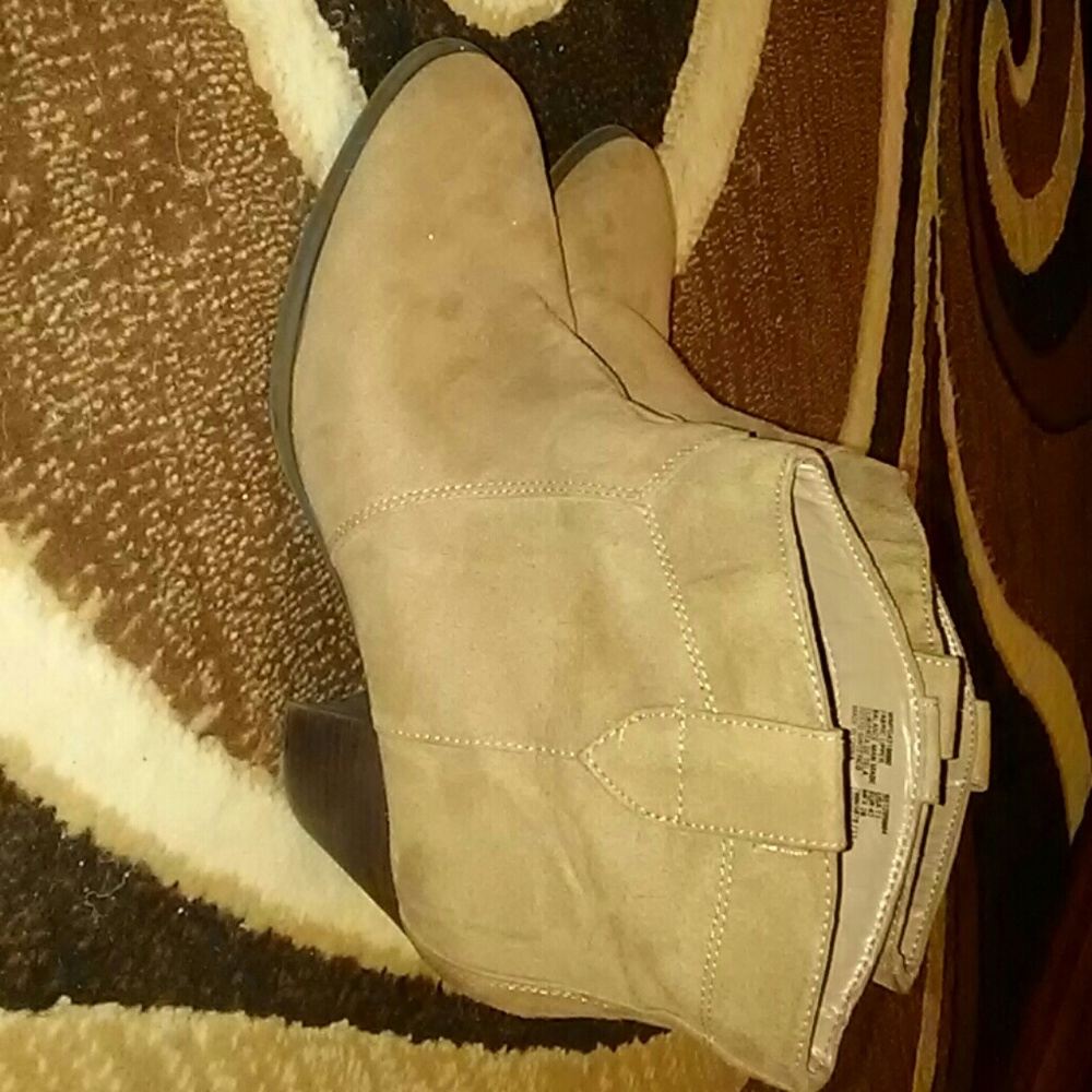 Faded Glory 11 Boots